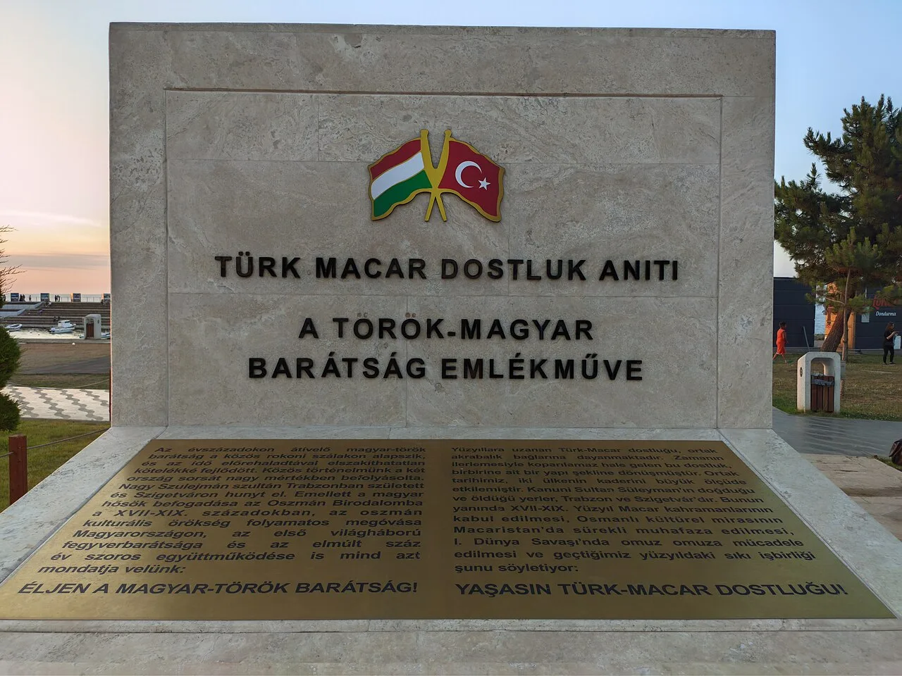 Türk – Macar Dostluk Anıtı, Trabzon - Trabzon