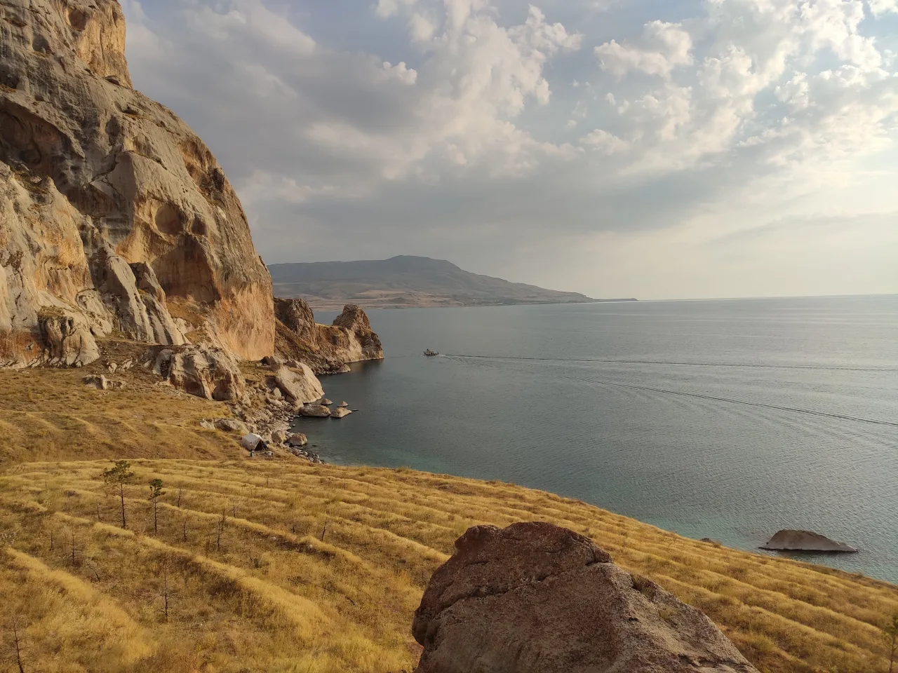 Amik Kalesi, Tuşba - Van