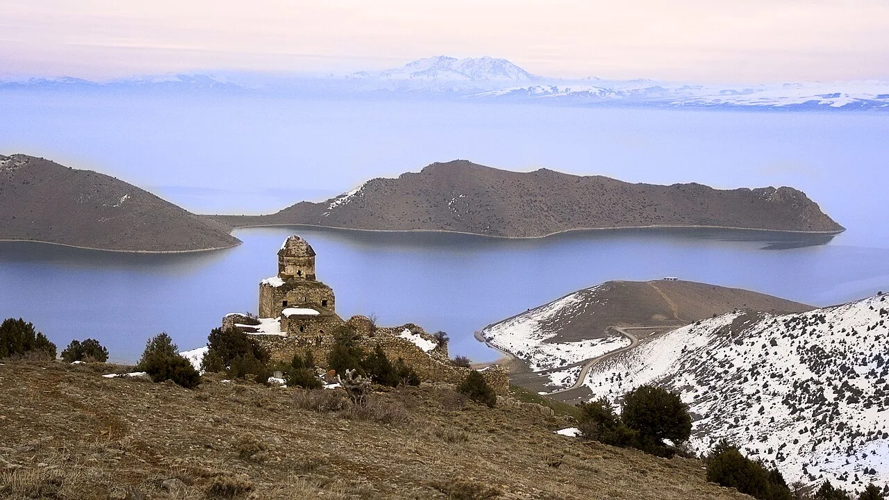 Surp Tovmas Manastırı (Van) - Van